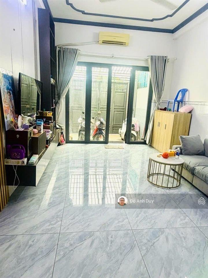 Nhà cạnh sân golf, 63,5 m², 3 pn, ô tô ngủ, nhà 7 tỷ