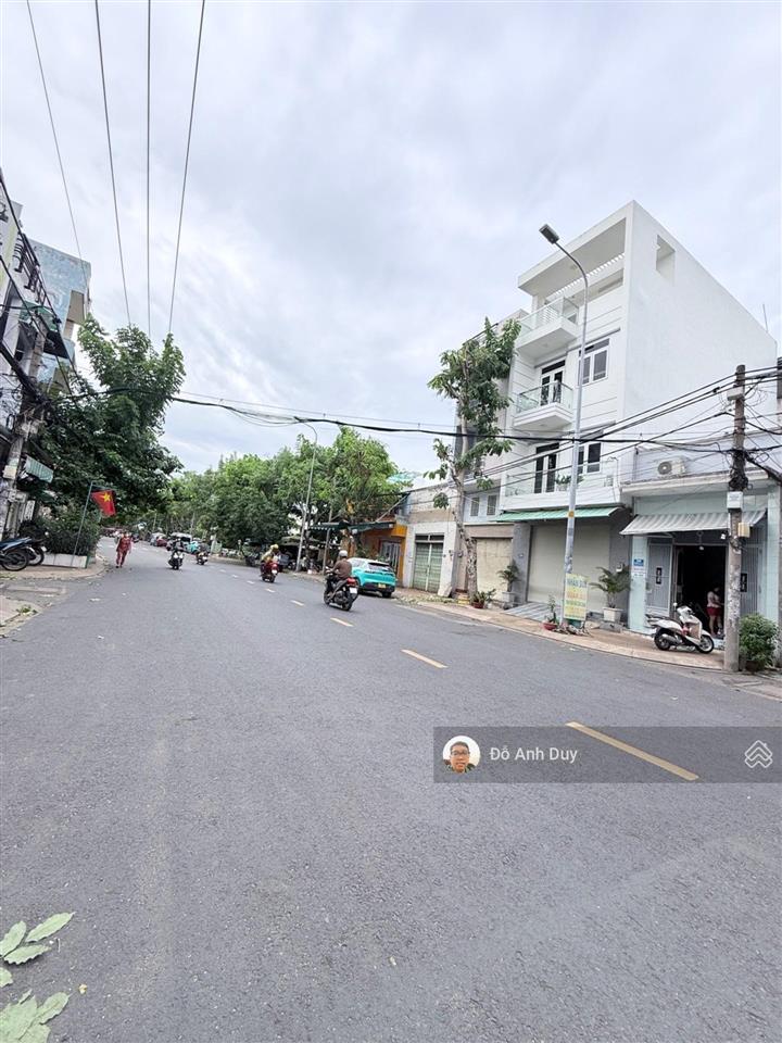 Nhà khu đồng bộ 4 x 16 m 4 tầng 7 tỷ oto ngủ nhà