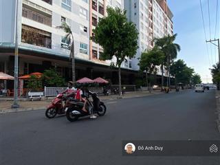 Nhà nẹp 3 tầng chỉ 100tr/m2, oto ngủ nhà, ngay sân bay, tin được không