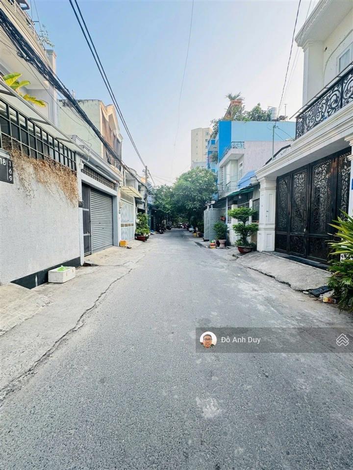 Nhà cạnh etown 2 cộng hòa 60 m 3 tầng 6 tỷ oto ngủ nhà