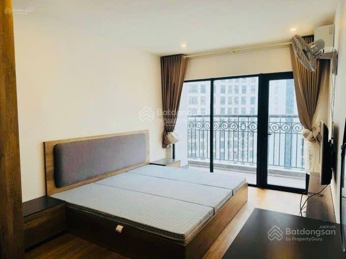 Bán căn hộ tòa n5a trung hòa nhân chính, 55m2, 4.8 tỷ, 2 ngủ, 1 vs, sổ đỏ cc, full nội thất đẹp.