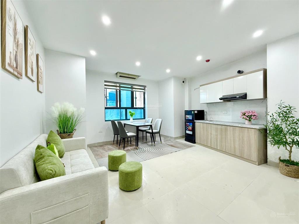 Chính chủ cho thuê ccmn luxury nguyễn khánh toàn full nội thất, vị trí trung tâm cầu giấy