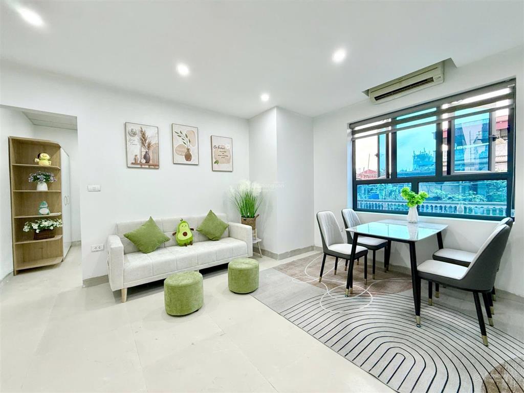Chính chủ cho thuê ccmn luxury nguyễn khánh toàn full nội thất, vị trí trung tâm cầu giấy