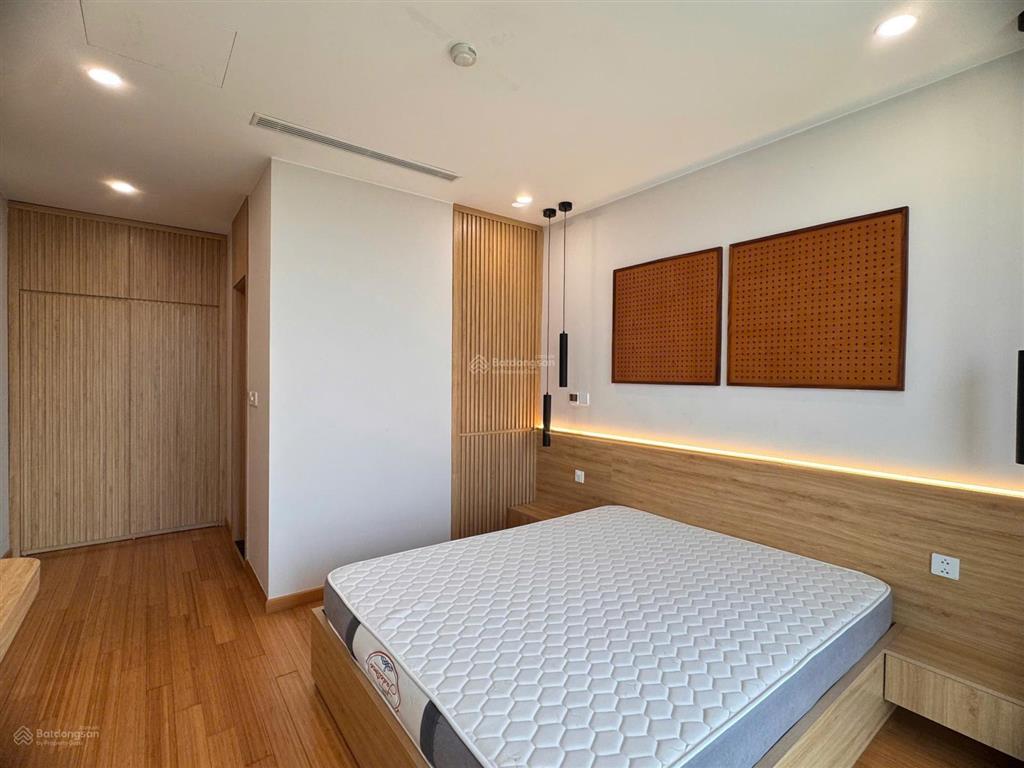 Cho thuê chung cư cao cấp the zei 3pn 107m  full đồ  có slot ô tô