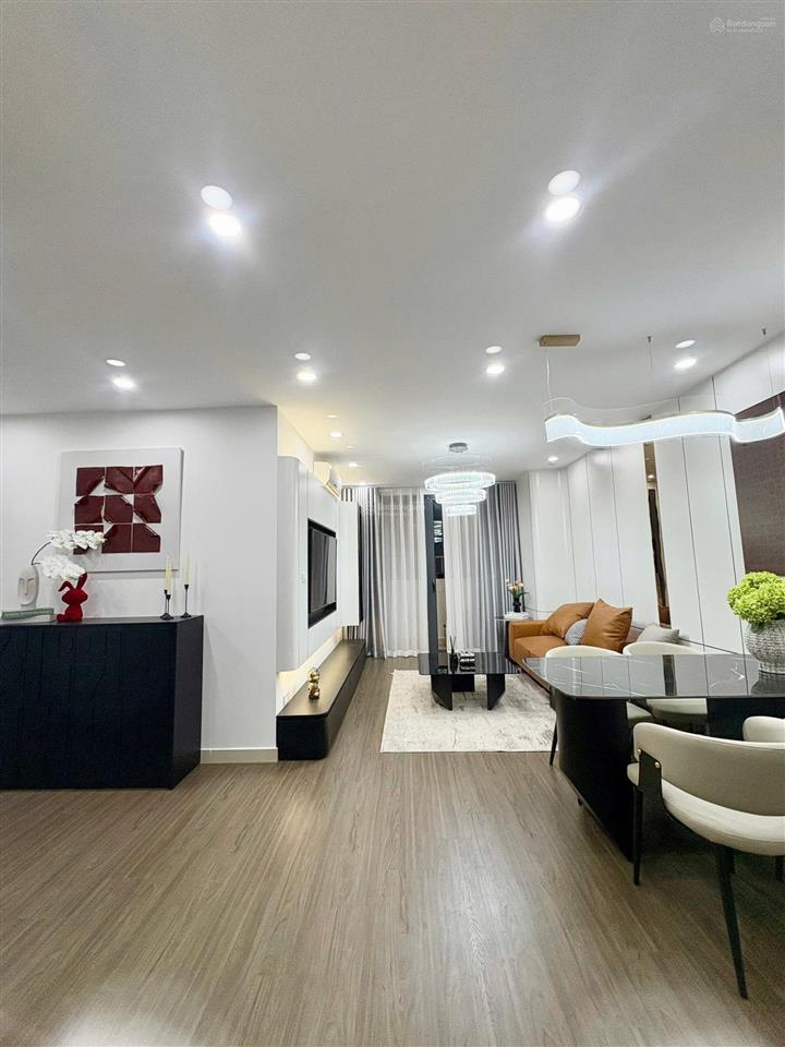 Cho thuê gấp cc flc green apartment 18 phạm hùng, 45m2 2pn 2wc, giá 10.5tr/th  0399 126 ***