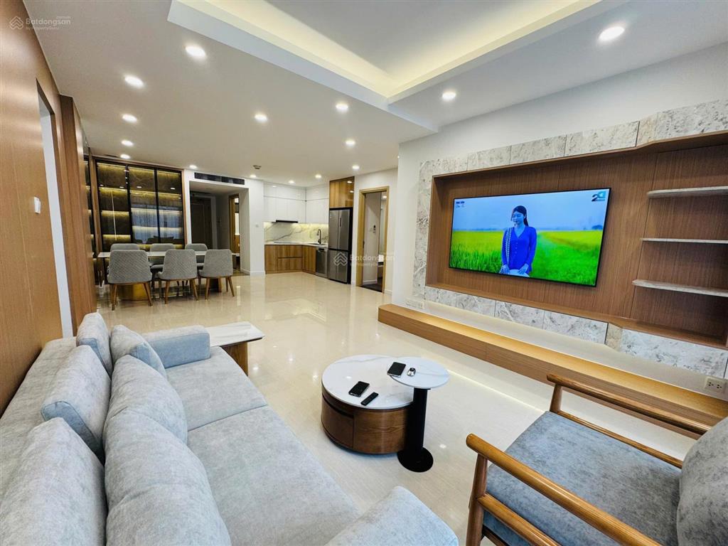 Bán cc hà nội paragon, 9,1 tỷ, 104m2, 3pn, 2wc, nhiều tiện ích hấp dẫn