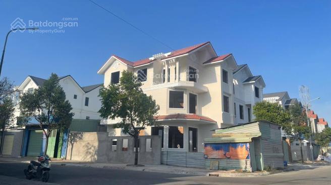 Bán biệt thự mặt tiền kênh phước sơn vũng tàu xây thô sổ hồng hoàn công giá 15.5 tỷ