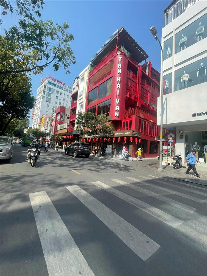 Chính chủ bán nhà mt nguyễn trãi, p. 3, quận 5 (8x26m) giá chỉ 74 tỷ cực rẻ