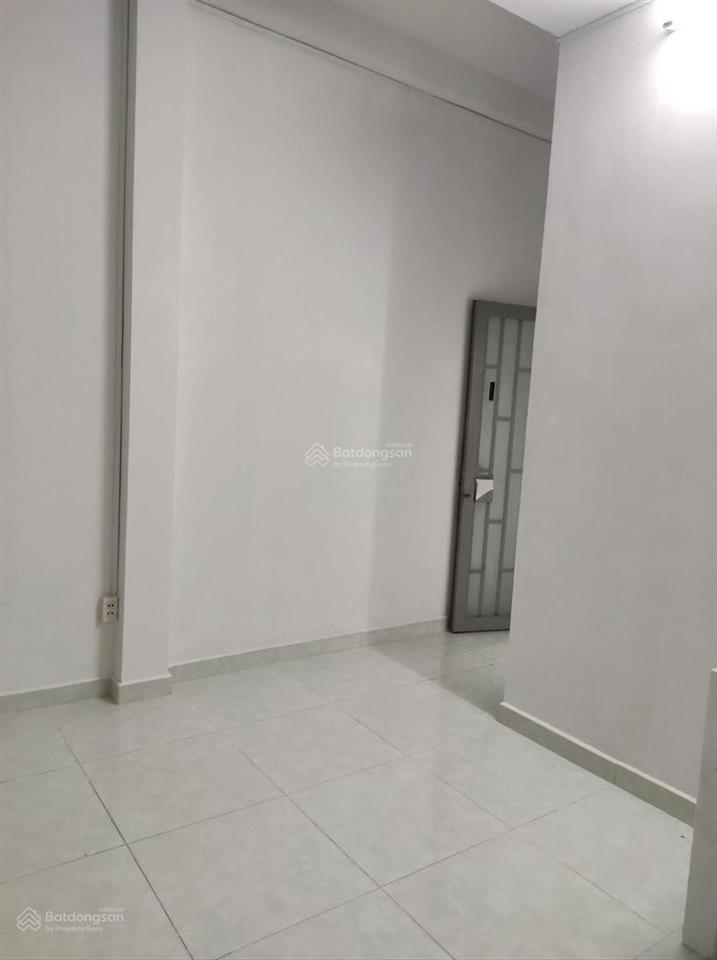 Cho thuê phòng có nhà vệ sinh riêng