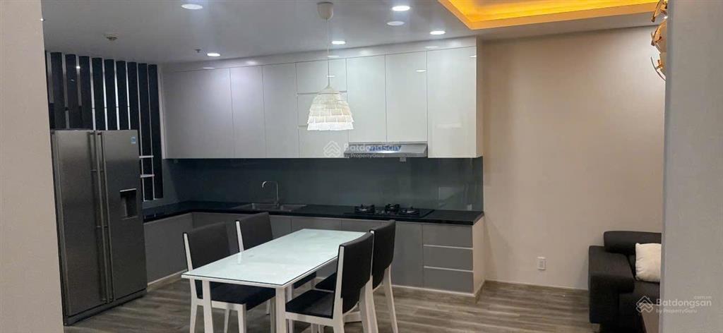 Ở ngay  3pn, 2wc tại sunrise city chỉ với 26 triệu.