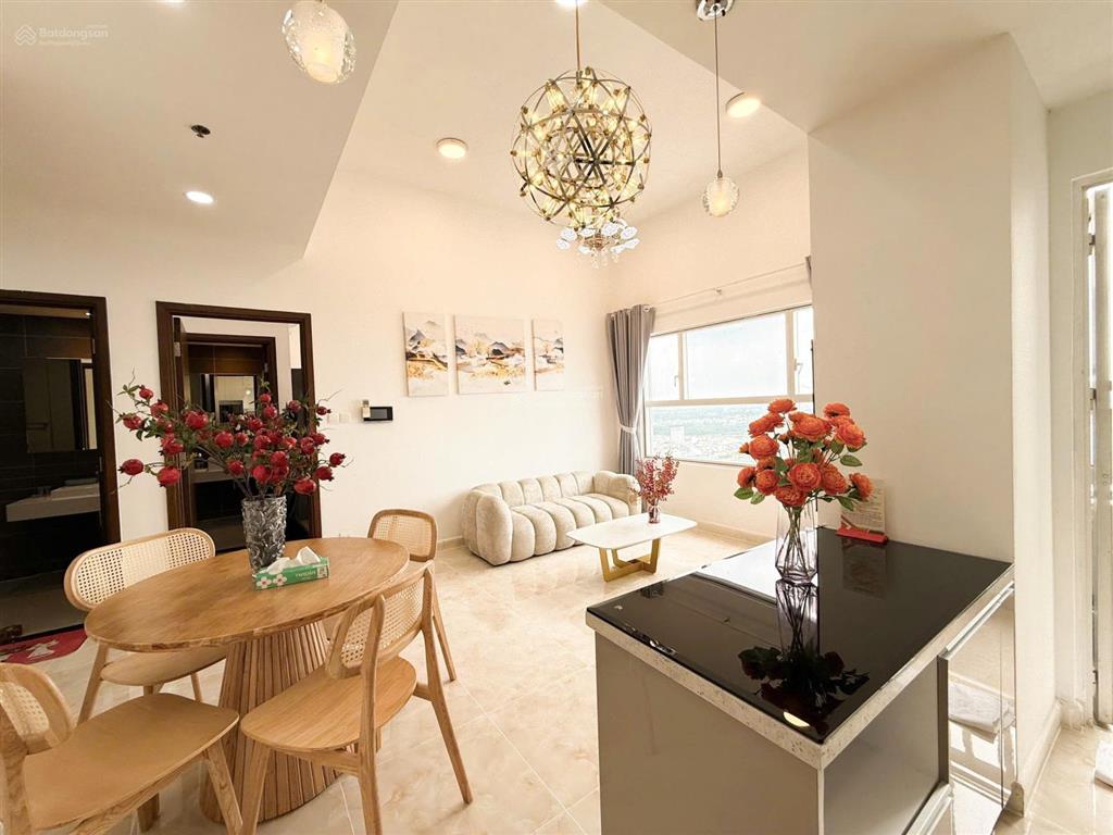 6.8 tỷ  sở hữu ngay căn hộ 76m2  2 phòng ngủ  tại sunrise city quận 7!!!!!!