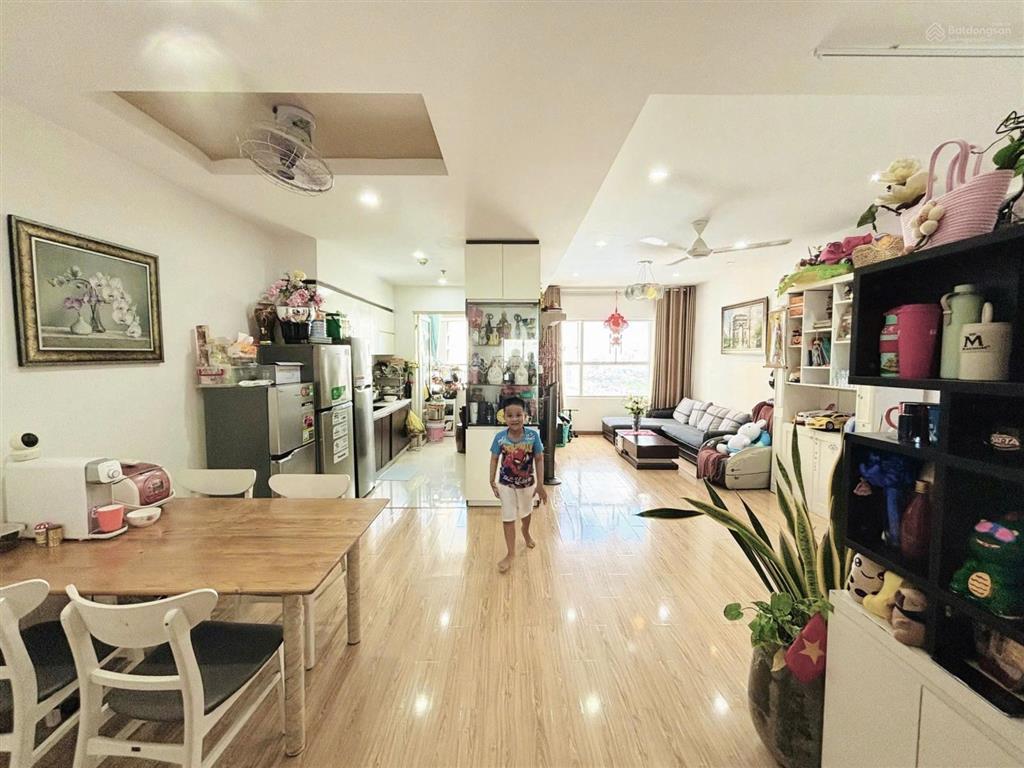 Căn hộ hot... 2pn 2wc tại sunrise city, 9,5 tỷ, 96m²