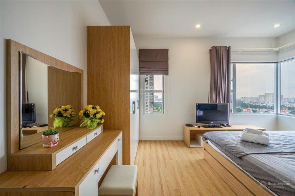 Trung tâm quận 7 2pn full nội thất, nhà trống, chỉ 19 triệu/tháng