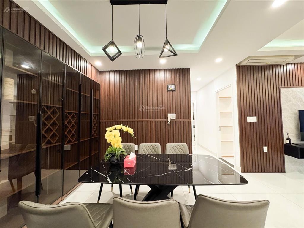 Căn 3pn đáng thuê nhất sunrise city full nội thất  sẵn ch 13 phòng