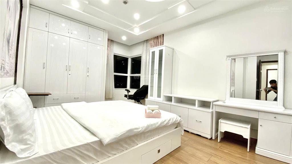 Hàng hiếm! 3pn sunrise city căn đẹp  giá tốt