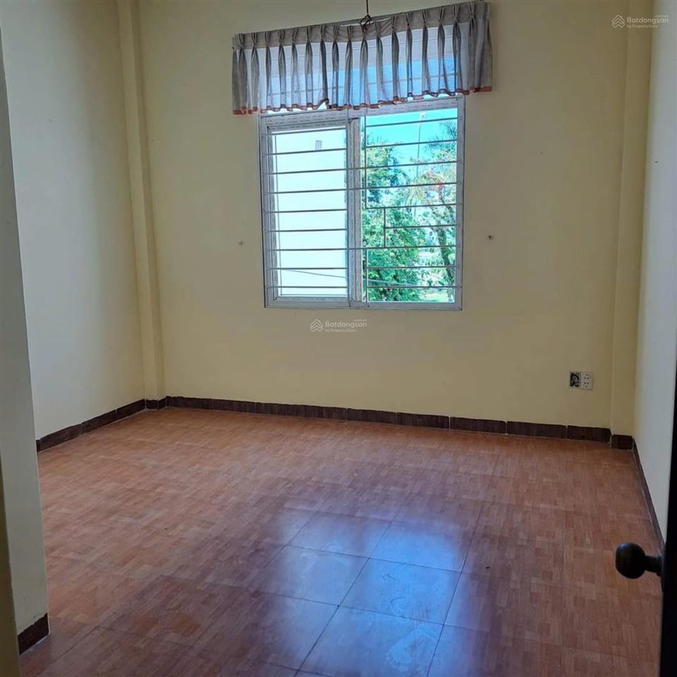 Cho thuê nhà 2 tầng mặt tiền hoá sơn, hải châu  gần trường skyline