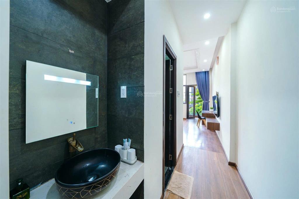 Cho thuê nhà 3 tầng full nội thất gần nguyễn phước lan, hoà xuân