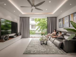 Bán nhà khu phân lô ngõ 40 xuân la, có sân vườn, an ninh, gần trường, chợ