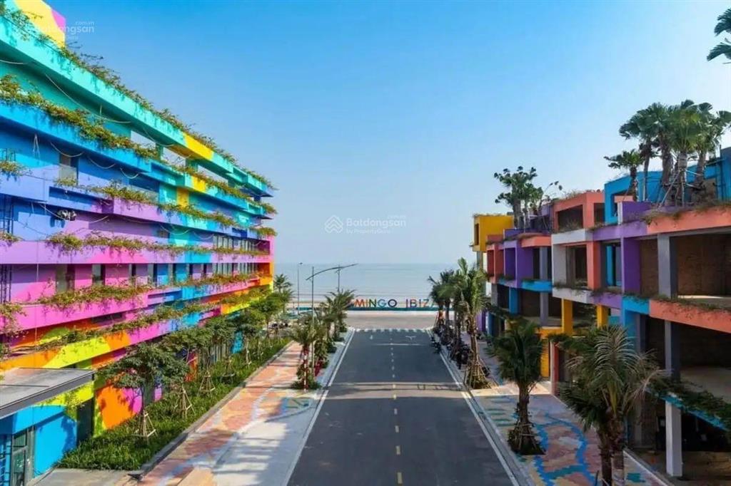 Bán căn villa nghỉ dưỡng flamingo hải tiến, dt 96m2. mặt tiền 8m, đường 13m sầm uất. giá 4,1 tỷ