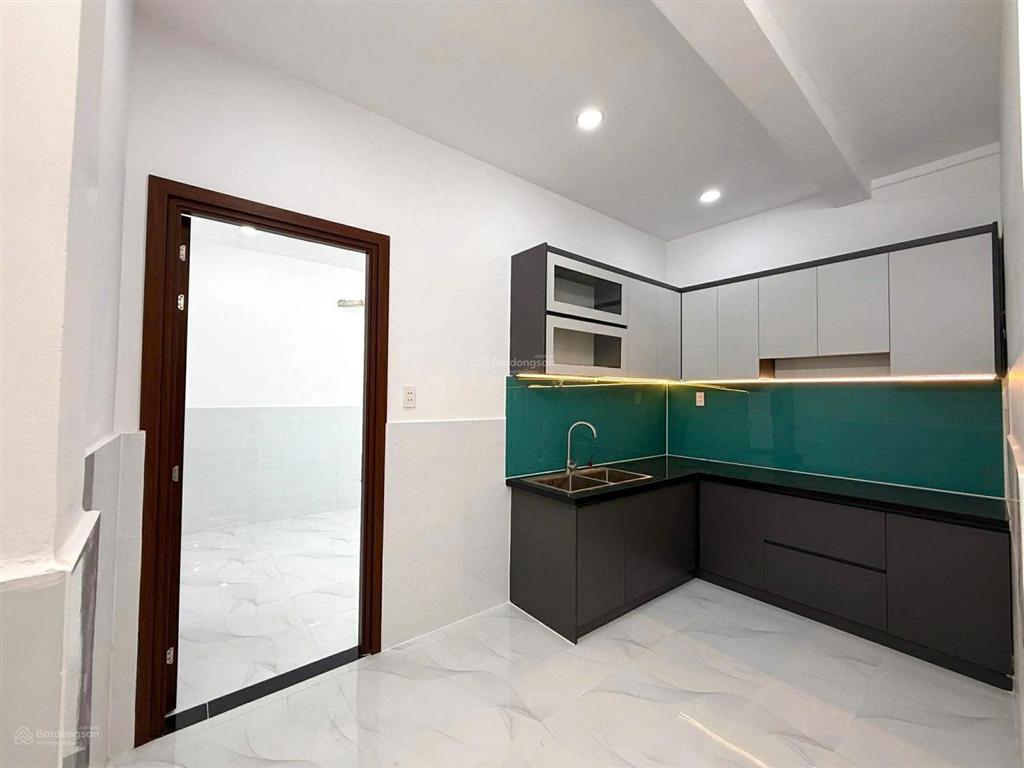 Siêu phẩm nhà mới vị trí đẹp bình long  nguyễn sơn, dt 54m2 vuông vức, nhỉnh 5 tỷ