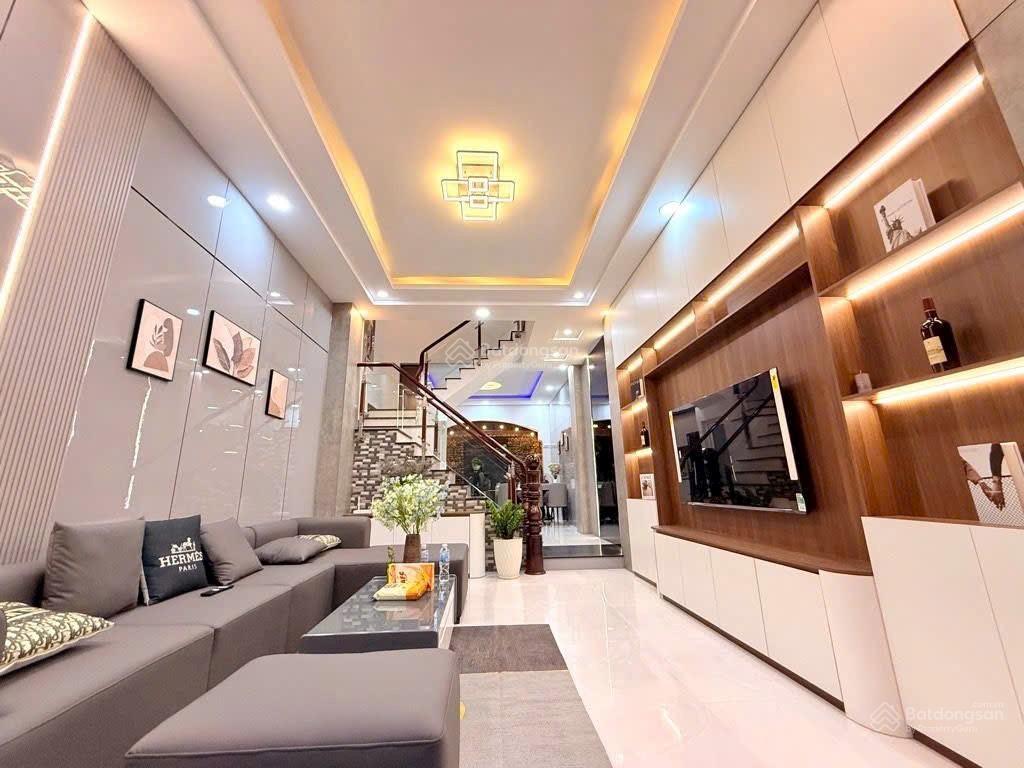 Cần bán gấp căn nhà đường tân hương  aeon tân phú  3pn  nhỉnh 5 tỷ thương lượng