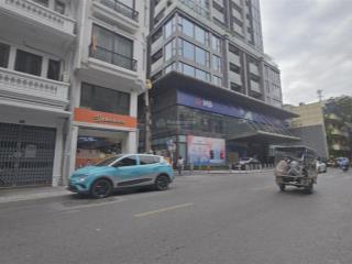 Khách sạn dịch vọng hậu 850m2 13 tầng + 2 hầm 70 phòng doanh thu 2.1 tỷ/tháng 330 tỷ