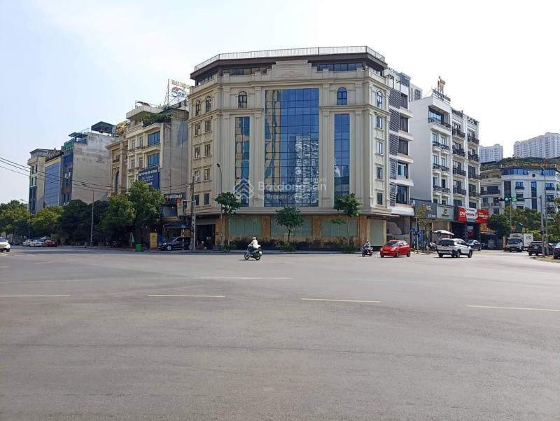 180m tòa vp dương khuê  9 tầng + 1 hầm  thang máy  mt 24m  dòng tiền 250tr/tháng  90 tỷ