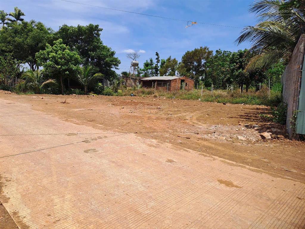 Đất sát khu đấu giá ea pốk, cư mgar, đăk lăk