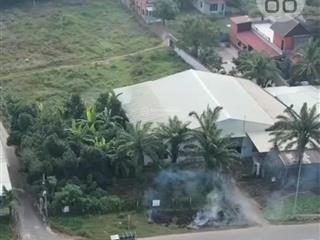 Bán đất 11000m2 mặt tiền đường quốc lộ 1a 45m² có 300m² thổ cư