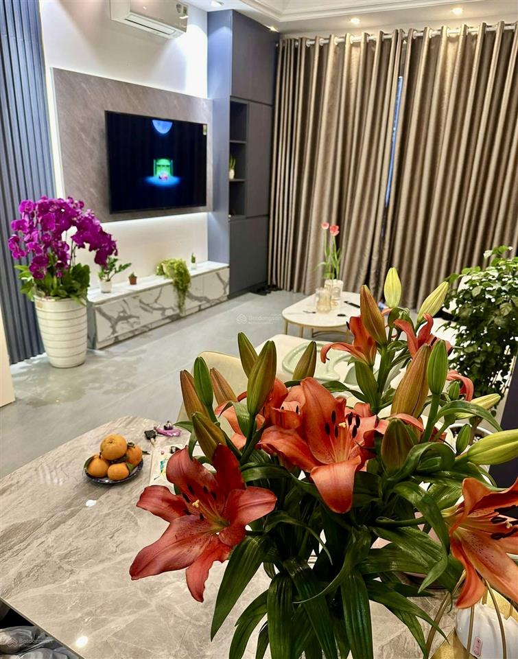 Liền kề kđt văn khê 83m2, 5 tầng, giá 19 tỷ nhỉnh. phân lô, ô tô, ô thang máy.
