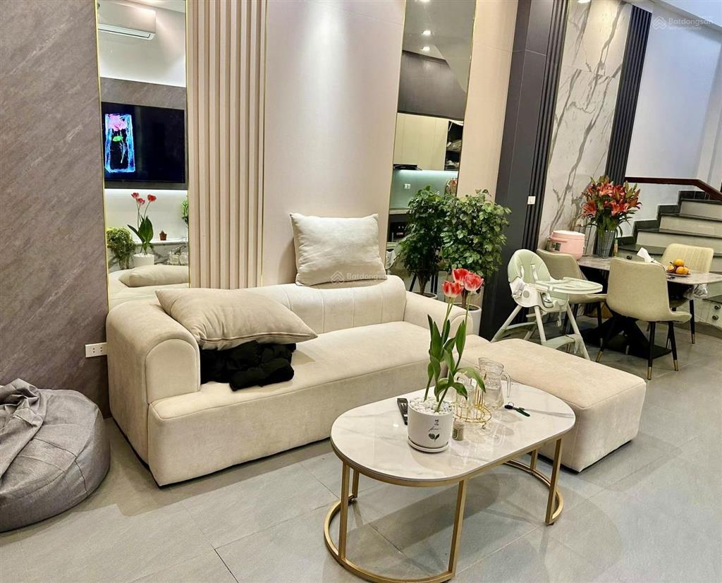 Liền kề kđt văn khê 83m2, 5 tầng, giá 19 tỷ nhỉnh. phân lô, ô tô, ô thang máy.