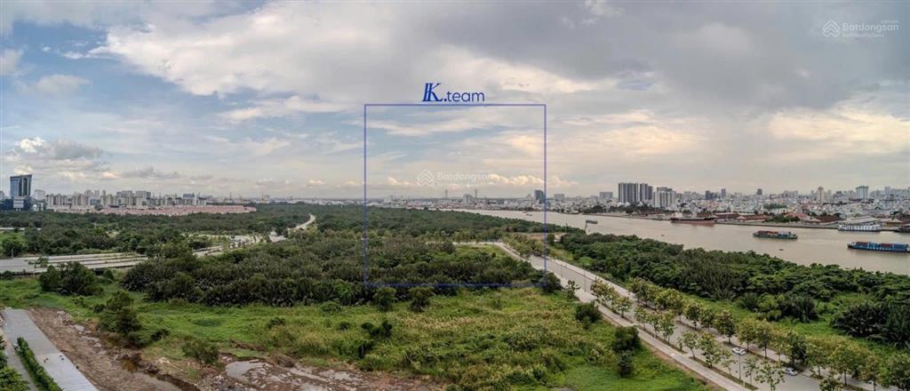 Căn hộ 2pn 100m2 view sông quận 7 đang có hd thuê 50tr/ tháng giá thương lượng bán ạ