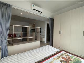 Hot! 1pn nhà mới, tầng 9 đẹp, view sông, đầy đủ nội thất. giá thương lượng ạ