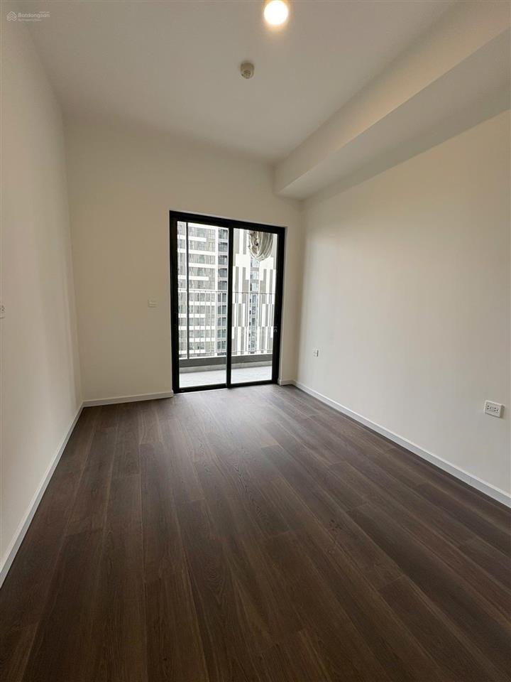 Rổ hàng em có nhiều căn view quận 1, view hồ bơi giá tốt hiện tại ạ