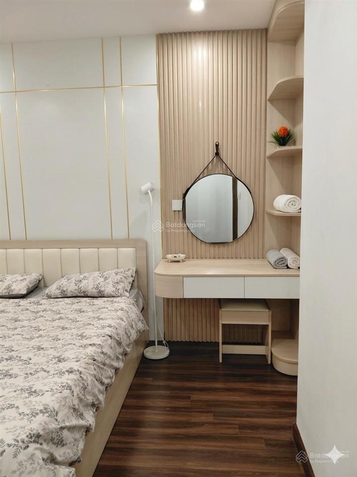 Bán căn 2,5n2vs giá siêu tốt, full nội thất, đã có sổ, view đẹp lung linh, mã căn hiếm thị trường!