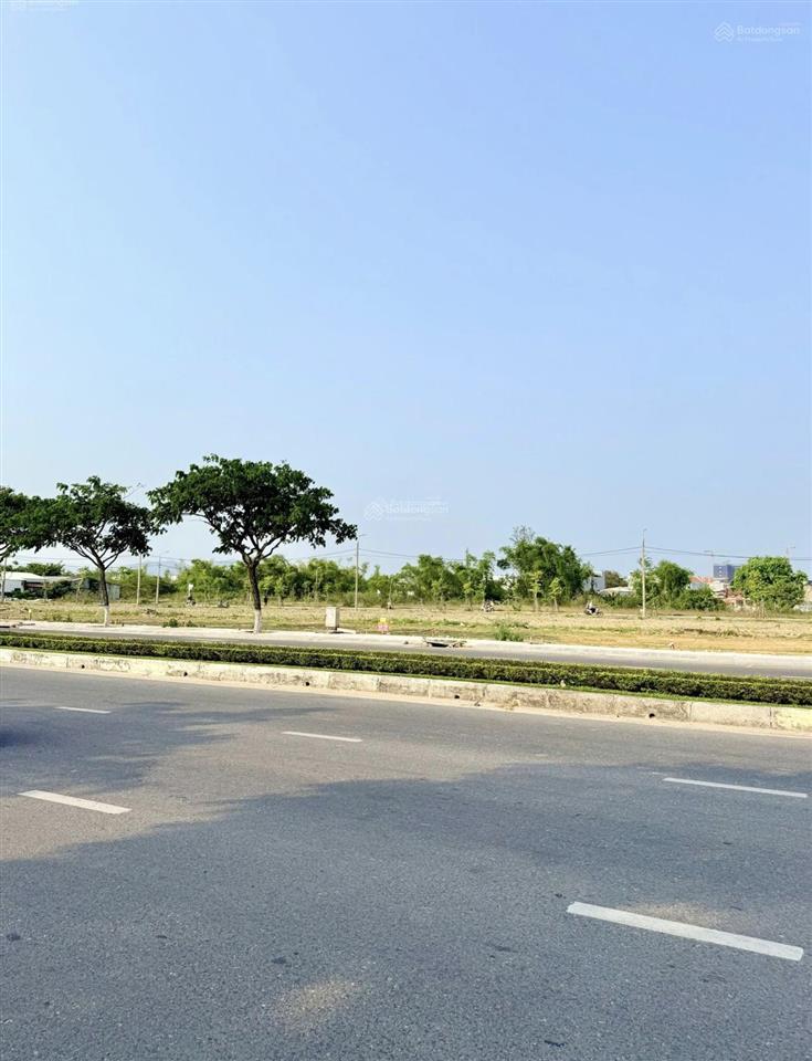 Quỹ hàng ngoại giao khu võ chí công
sun group  mua trực tiếp cđt  block đẹp nhất  đã có sổ