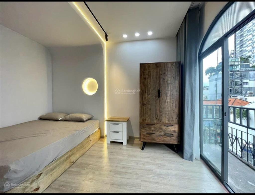 Cho thuê căn hộ mới keng ngay sân bay đường yên thế, tân bình