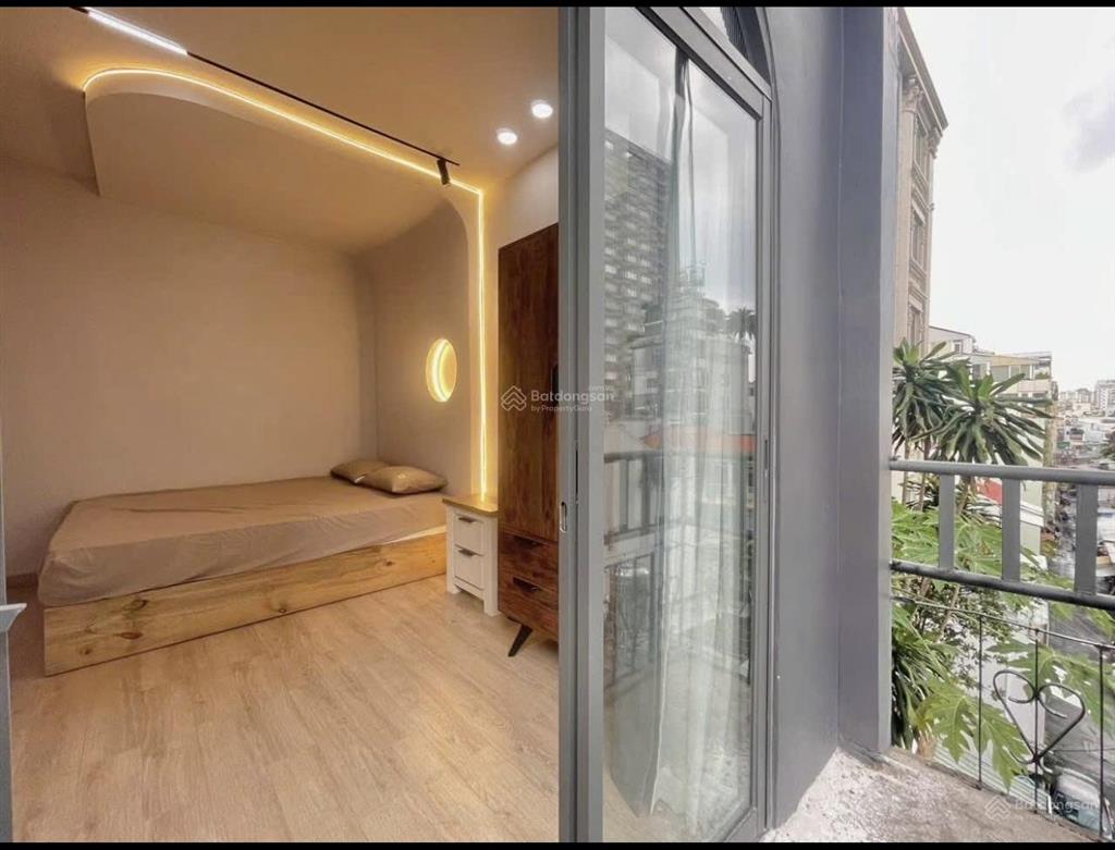 Cho thuê căn hộ mới keng ngay sân bay đường yên thế, tân bình