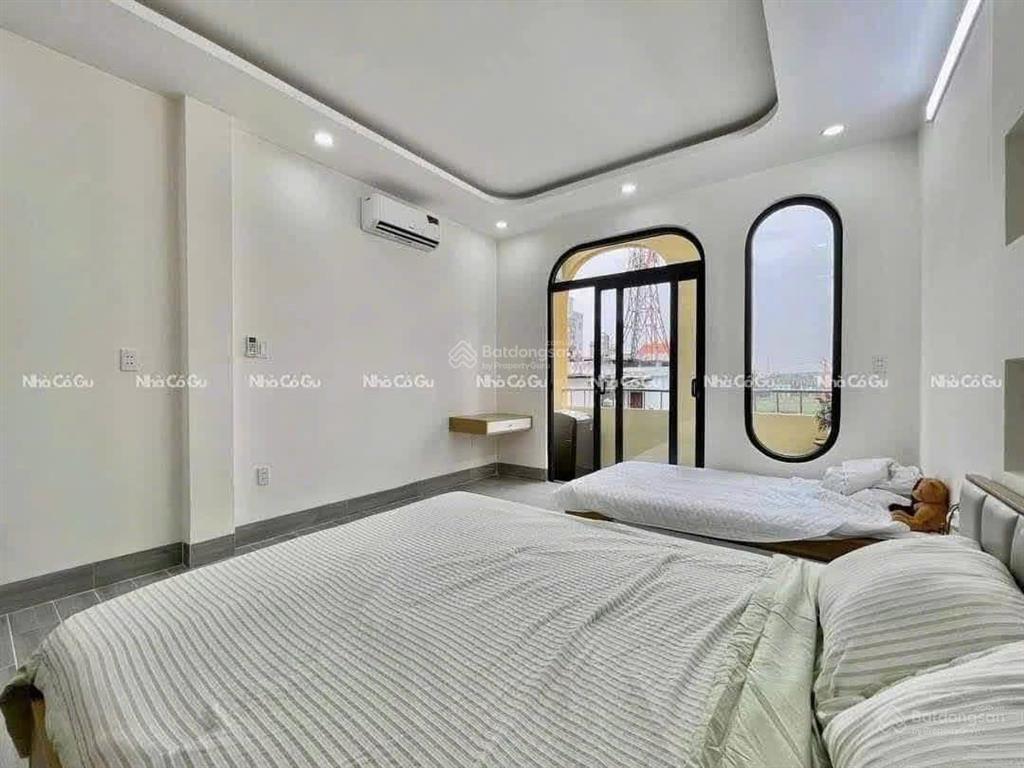 Căn hộ mới xây đ. cộng hoà thang máy, giờ giấc tự do, sạch sẽ