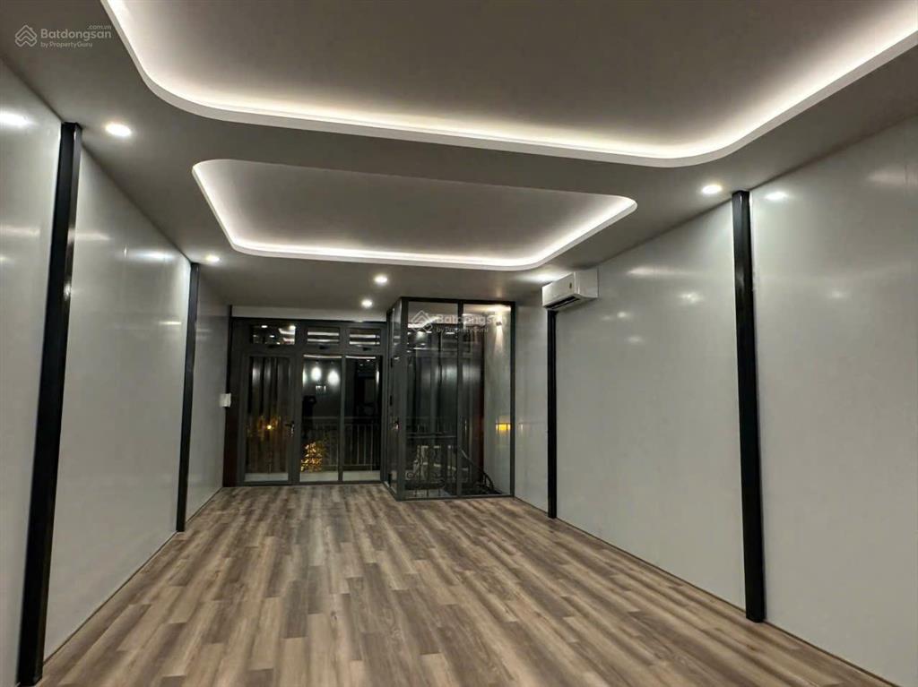 Cho thuê nhà gía rẻ hxh bình lợip13 quận bình thạnh 4.5x22m | 3 tầng
