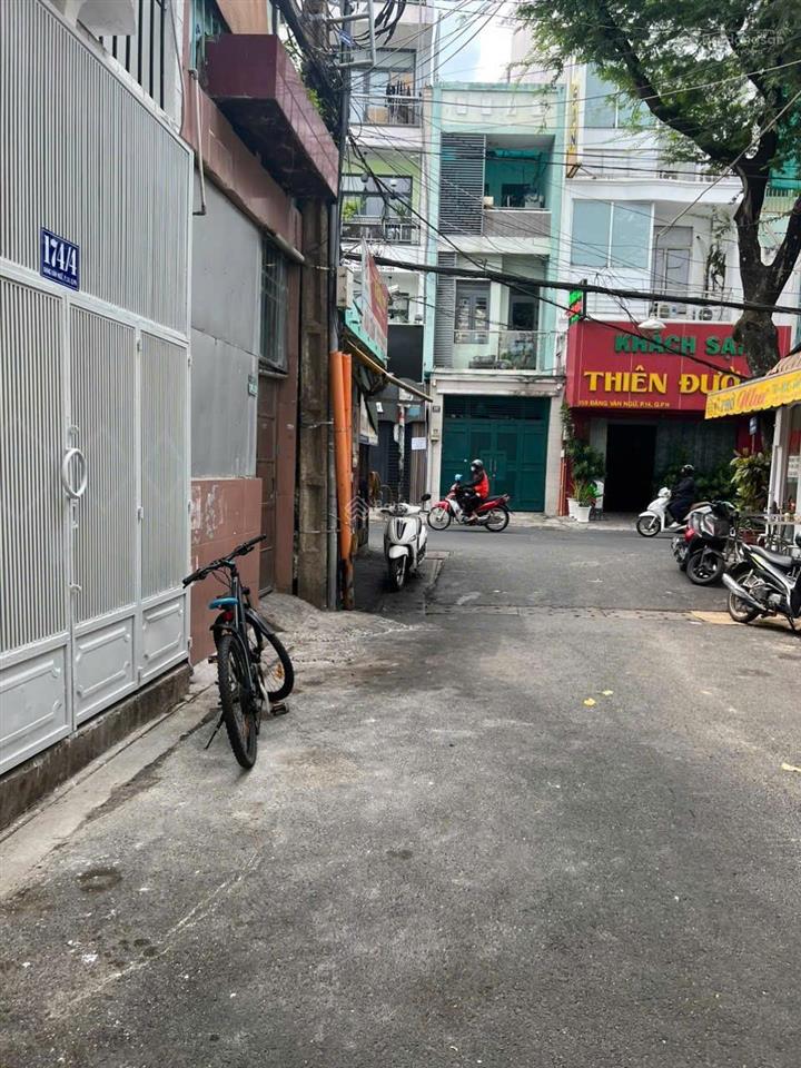 Bán nhà hxh phan văn hân 5m x 18m 76m2 4 tầng p.17, bình thạnh