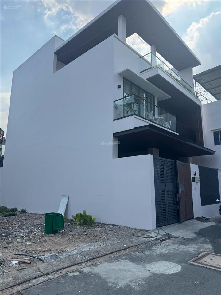 Bán nhà nơ trang long 8x17m 159m2 3 tầng p.12, bình thạnh