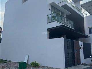 Bán nhà nơ trang long 8x17m 159m2 3 tầng p.12, bình thạnh