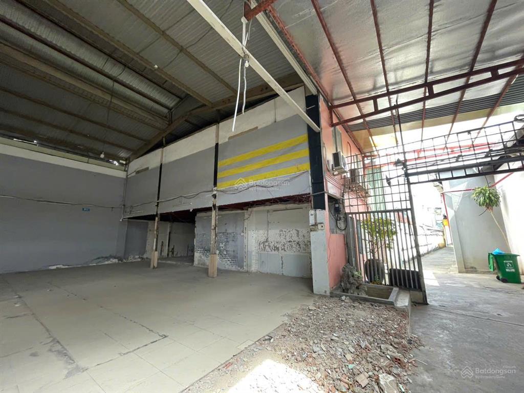 Cho thuê mặt bằng nhà xưởng mái cao quang trung, gò vấp 17 x 36m