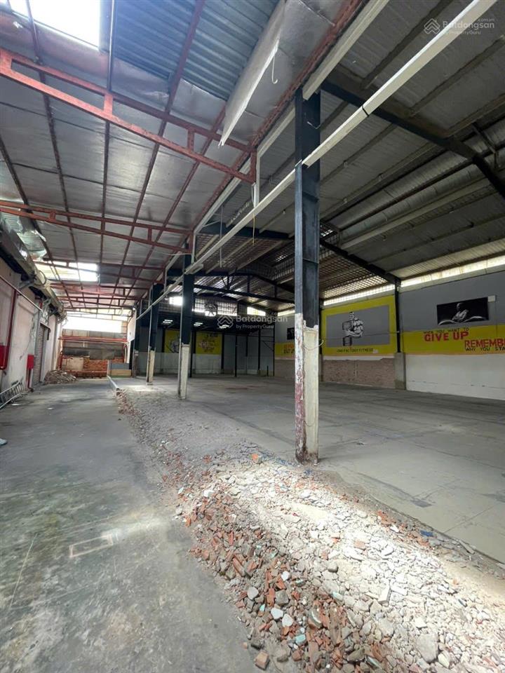 Cho thuê mặt bằng nhà xưởng mái cao quang trung, gò vấp 17 x 36m