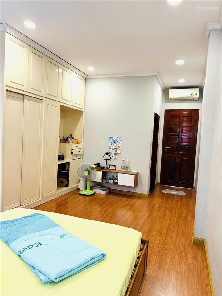 Cho thuê nhà hẻm xe hơi trường chinh, tân bình