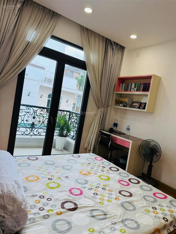 Cho thuê nhà hẻm xe hơi trường chinh, tân bình