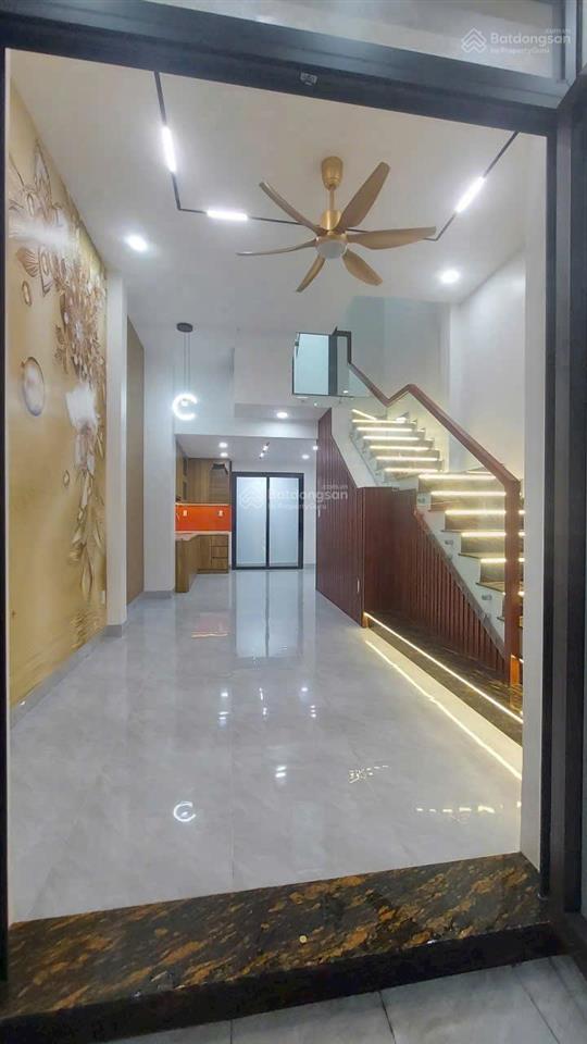 Giá rẻ bất ngờ  bán nhà riêng tại trường lưu, 4,75 tỷ, 50,6m2