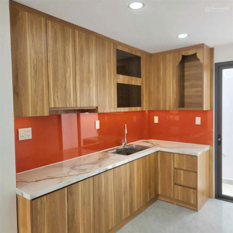 Giá rẻ bất ngờ  bán nhà riêng tại trường lưu, 4,75 tỷ, 50,6m2