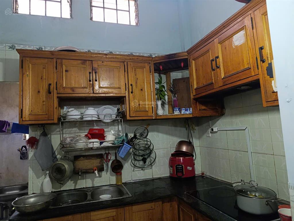 Bán nhà chính chủ có sổ đỏ ,có thể vây nh tại dĩ an gần trường cấp 123 chợ ,siêu thị .